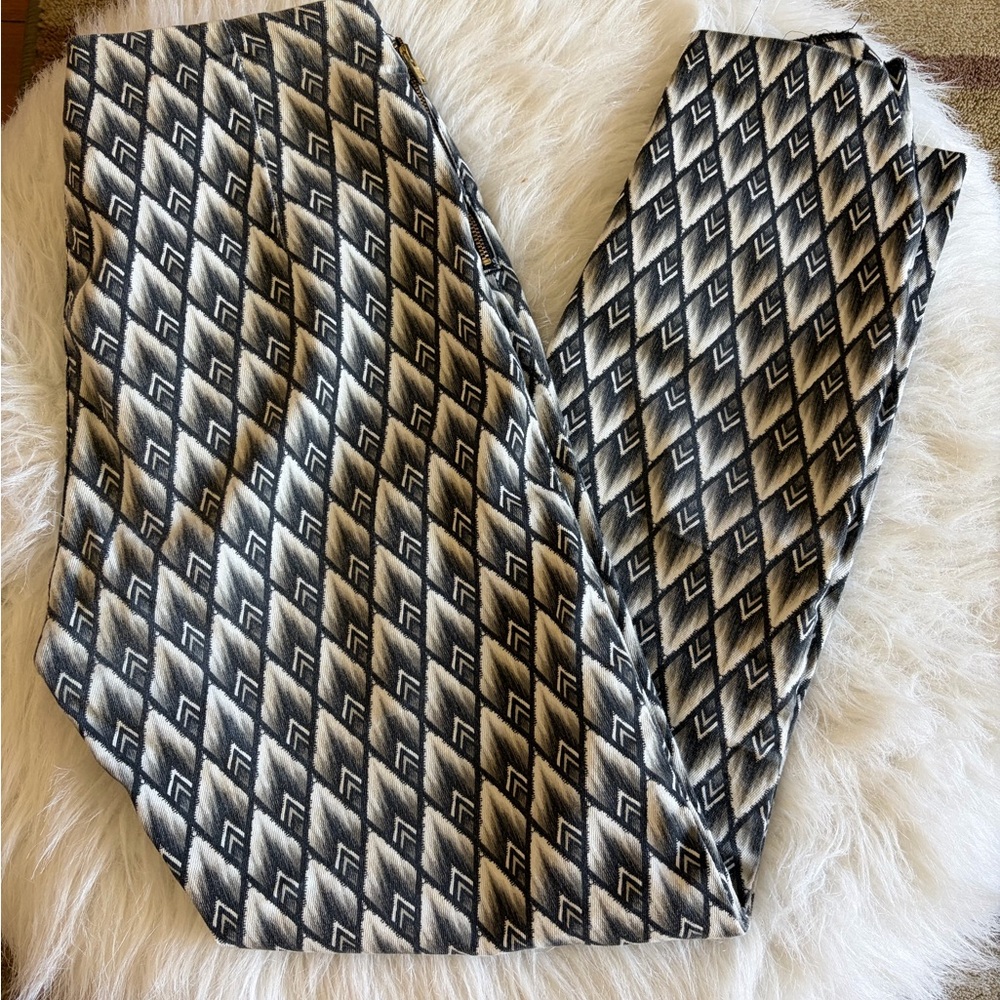 Women’s H&M Geometric Slim Pant - Size 4
